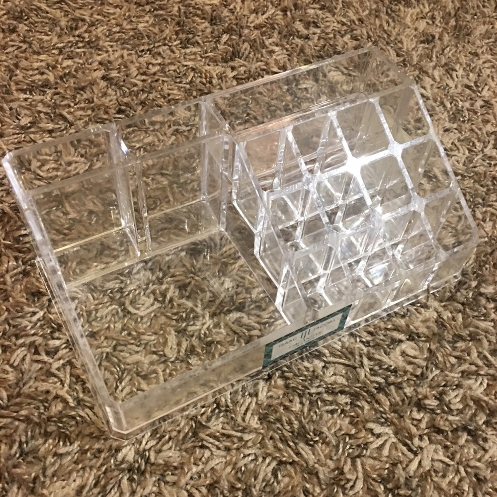 3/$15💜Makeup Organizer - Picture 2 of 4